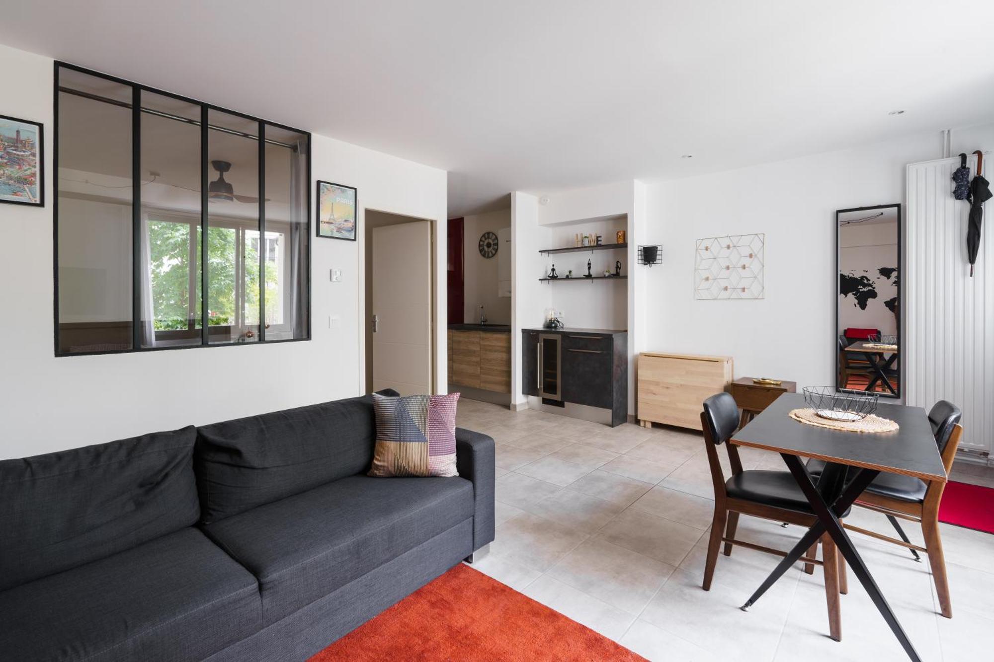 Bright And Airy 1bd Quartier De La Gare *